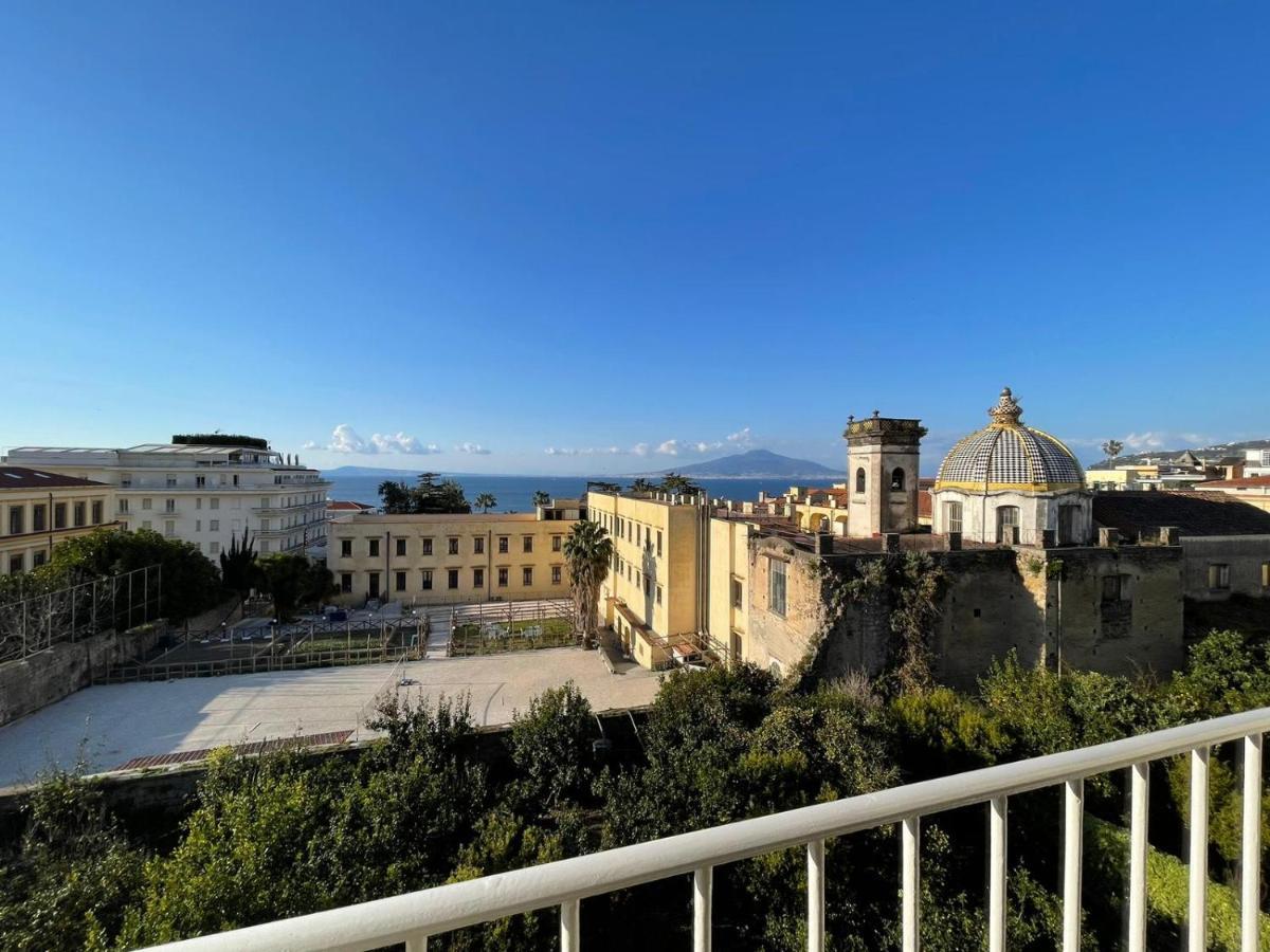 The Attico Bed & Breakfast Sorrento Bagian luar foto