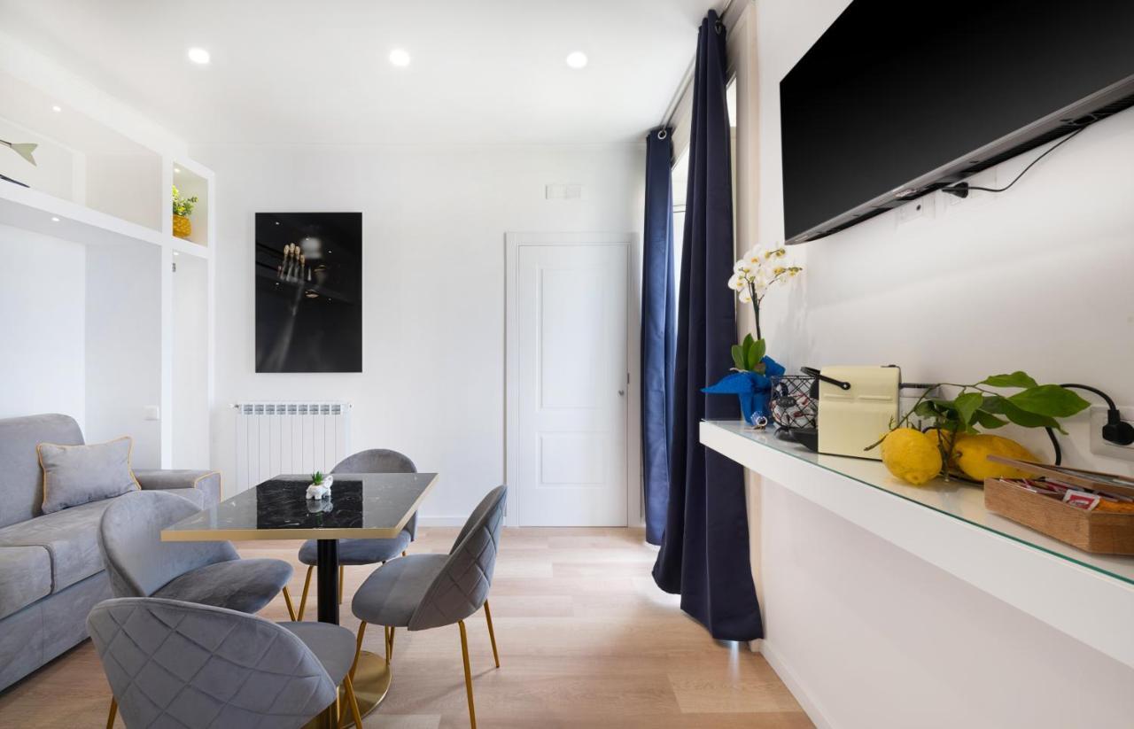 The Attico Bed & Breakfast Sorrento Bagian luar foto